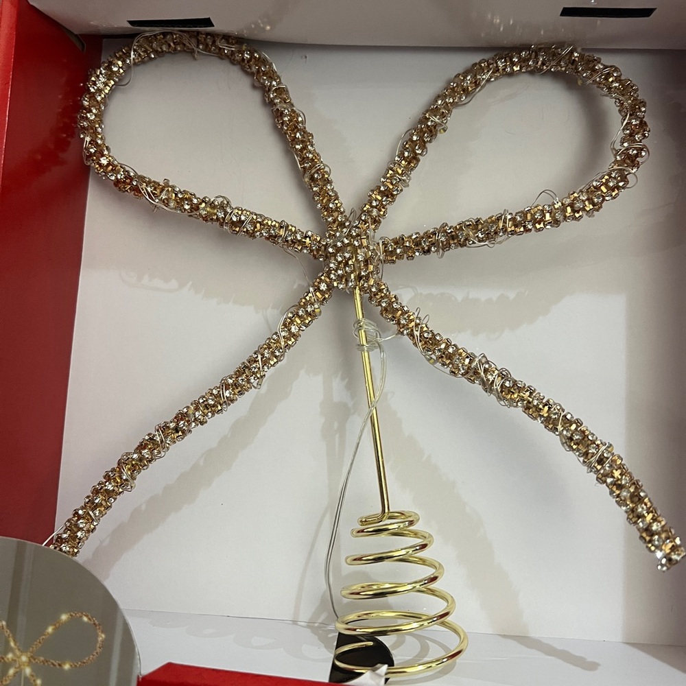 Christmas Tree Bow Topper, Gold 9.5” Gold Rhinestone, 30 warm white LED lights.